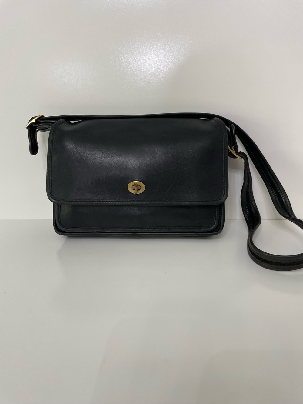 Coach Original Classics Leather Compartment Shoulder Bag Black VTG Purse 9850